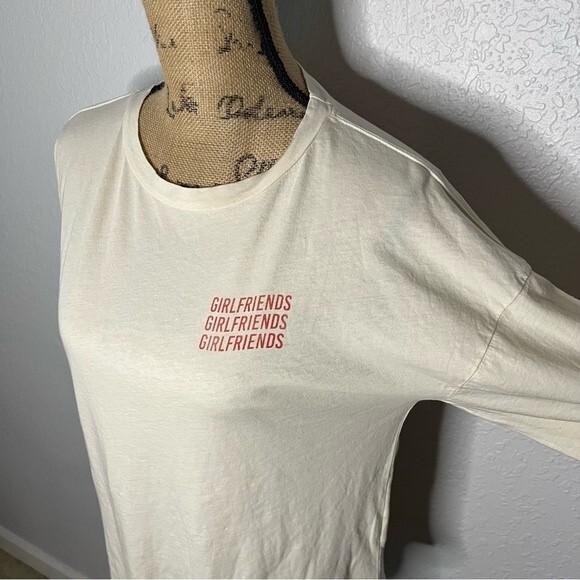 Mate the Label Womens size S White Girlfriends Devi Crew 3/4 Sleeve Top Organic - Picture 2 of 9